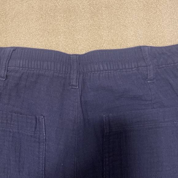 Linen capri pants - Picture 5 of 8